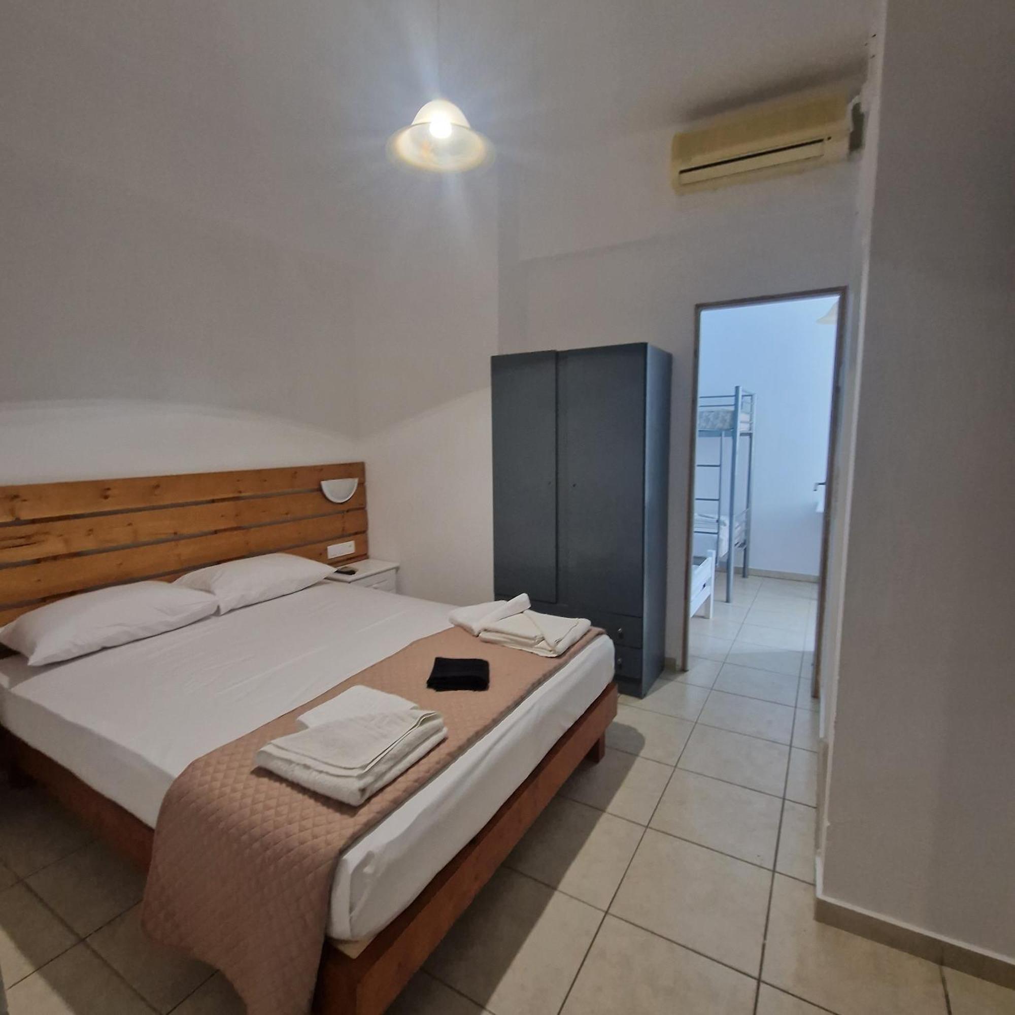 Edelweiss Aparthotel Tsoútsouros Екстериор снимка